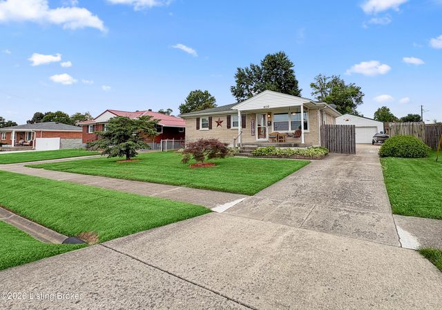 4110 Jim Hawkins Dr, Louisville, KY 40229