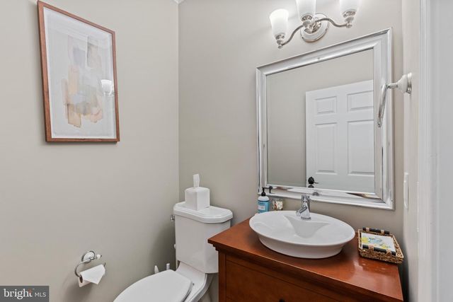 116 RIVERWOODS DR, New Hope, PA 18938