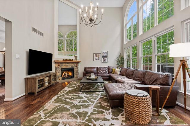 116 RIVERWOODS DR, New Hope, PA 18938