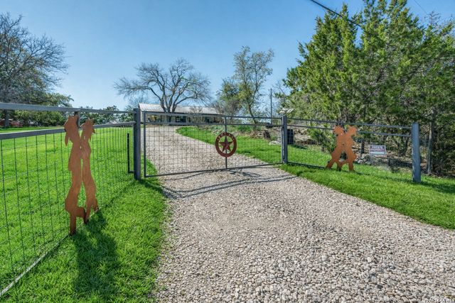 3045 Rimrock, Spring Branch, TX 78070