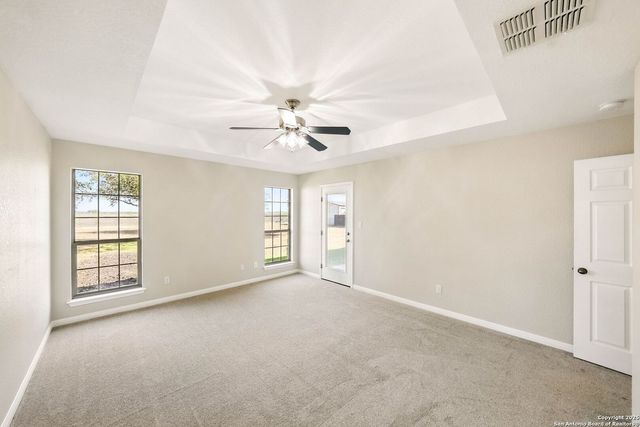 3362 Abbott Rd, St Hedwig, TX 78152