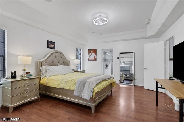 3036 Round Table LN, Naples, FL 34112