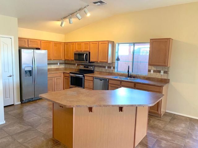 4132 E Chambers Street, Phoenix, AZ 85040