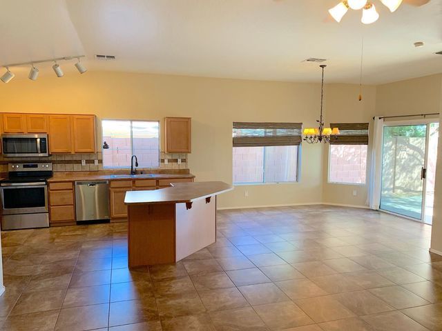 4132 E Chambers Street, Phoenix, AZ 85040