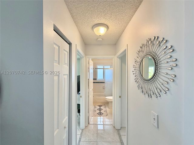 415 NW 165th Ave, Pembroke Pines, FL 33028
