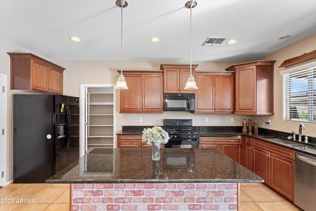 5703 S 57TH Lane, Laveen, AZ 85339