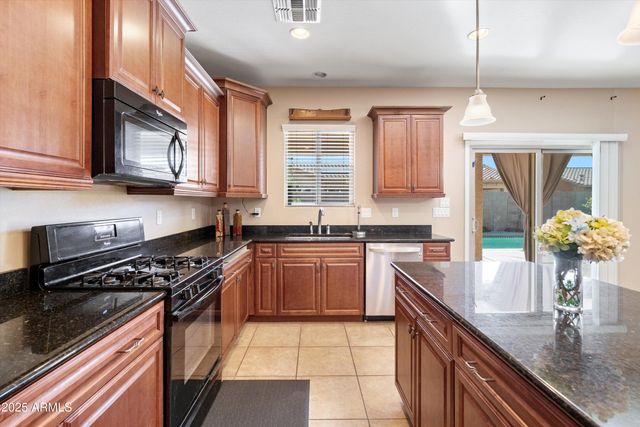 5703 S 57TH Lane, Laveen, AZ 85339