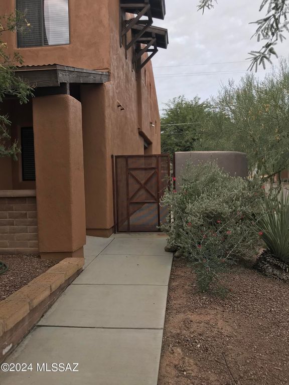3149 N Olsen Avenue, Tucson, AZ 85719