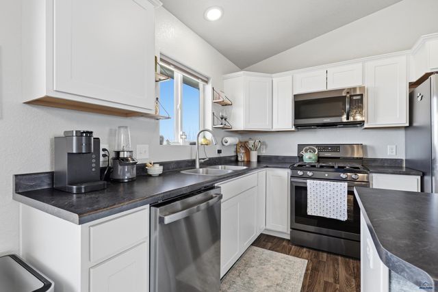 24034 POMMEL LOOP, Rapid City, SD 57701