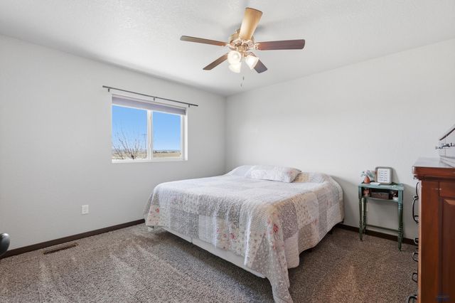 24034 POMMEL LOOP, Rapid City, SD 57701
