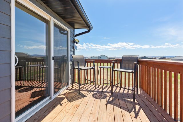 24034 POMMEL LOOP, Rapid City, SD 57701