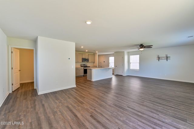 111 Auditorium Road, Okatie, SC 29909