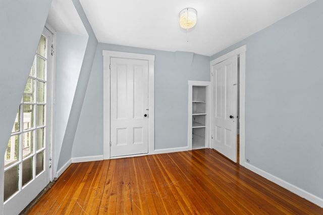 34 Neponset 3, Boston, MA 02136