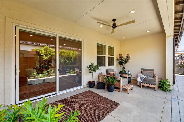 422 Sunrise Road, Rancho Mission Viejo, CA 92694