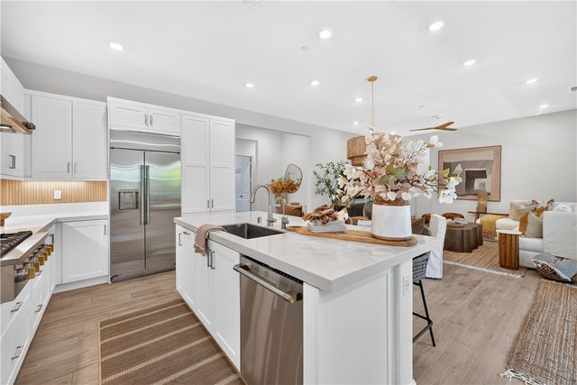 422 Sunrise Road, Rancho Mission Viejo, CA 92694