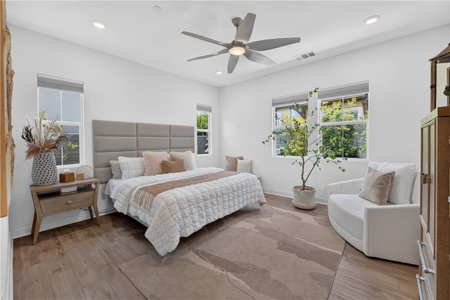 422 Sunrise Road, Rancho Mission Viejo, CA 92694