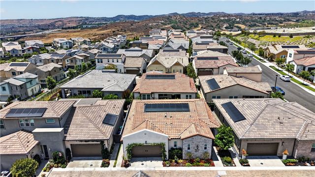 422 Sunrise Road, Rancho Mission Viejo, CA 92694