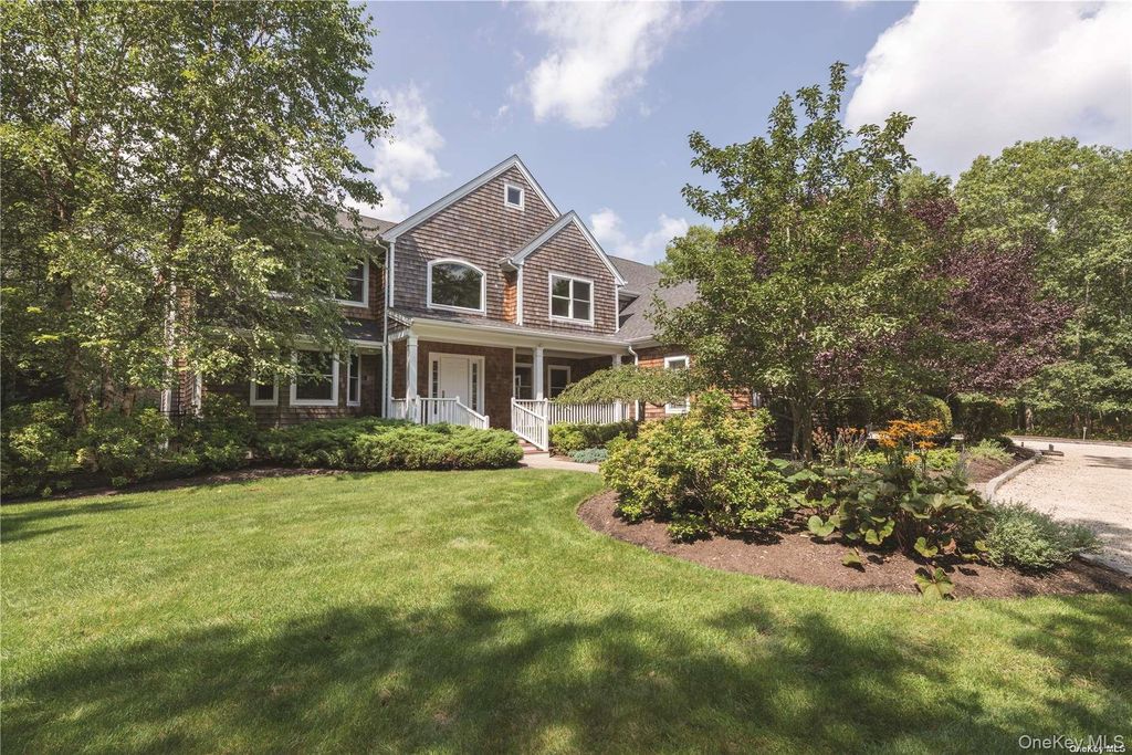 37 Arbutus Road, Quogue, NY 11959