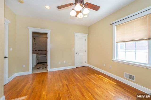 12-31 Roosevelt Place, Fair Lawn, NJ 07410