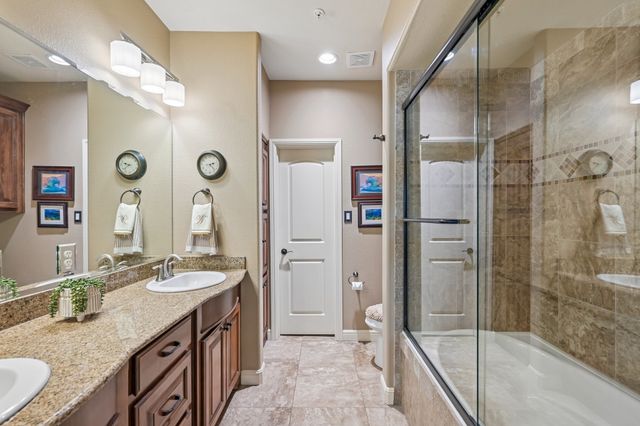 401 E Pearl Street 2201, Granbury, TX 76048
