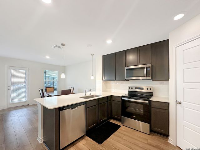 15411 Oceanus, San Antonio, TX 78245