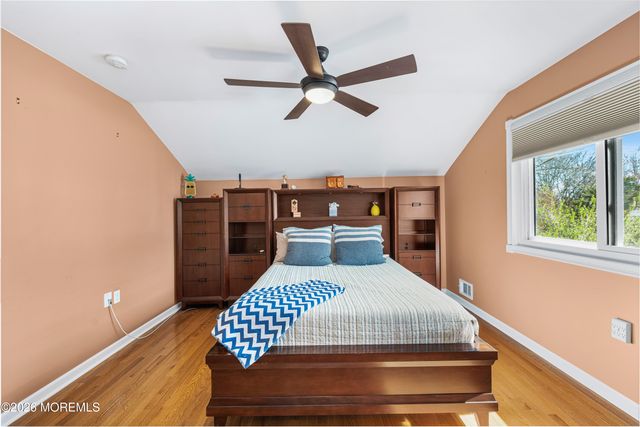 12 Pemberton Drive, Matawan, NJ 07747