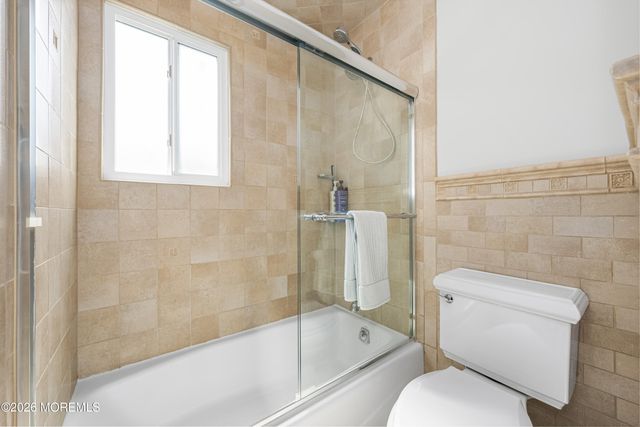 12 Pemberton Drive, Matawan, NJ 07747