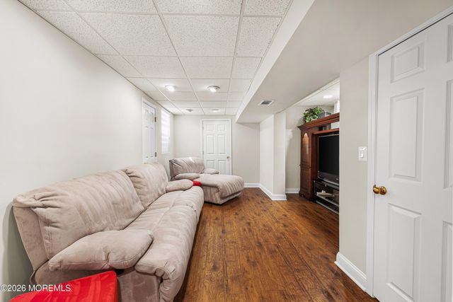 12 Pemberton Drive, Matawan, NJ 07747