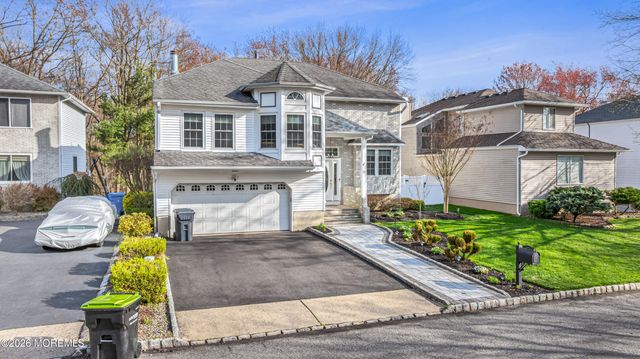 12 Pemberton Drive, Matawan, NJ 07747