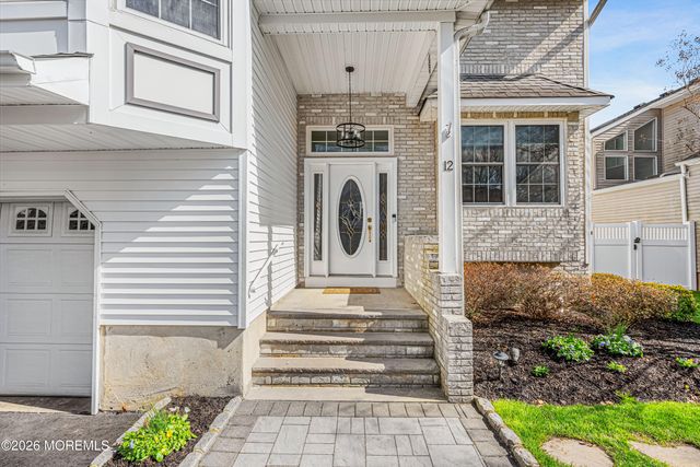 12 Pemberton Drive, Matawan, NJ 07747