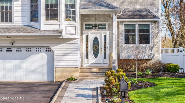 12 Pemberton Drive, Matawan, NJ 07747