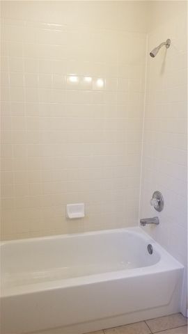 4208 Crossgate Court, Arlington, TX 76016