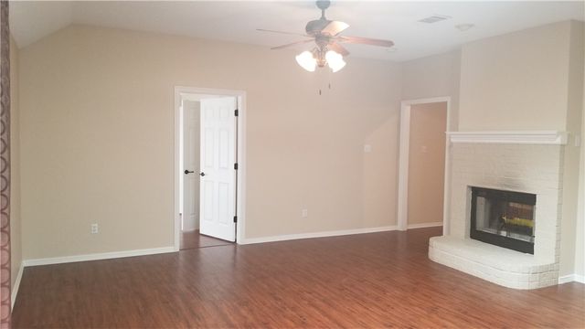 4208 Crossgate Court, Arlington, TX 76016