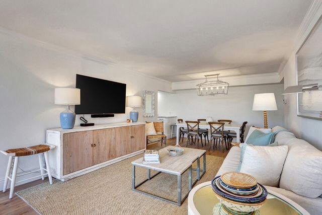 225 S Beach Road 204, Tequesta, FL 33469