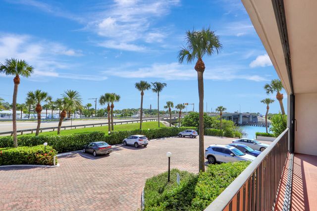 225 S Beach Road 204, Tequesta, FL 33469