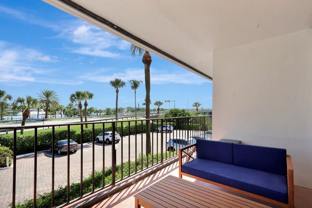 225 S Beach Road 204, Tequesta, FL 33469