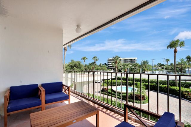 225 S Beach Road 204, Tequesta, FL 33469