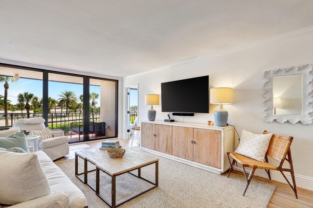 225 S Beach Road 204, Tequesta, FL 33469