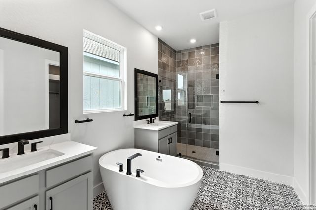 1637 Saddleback Run, New Braunfels, TX 78130