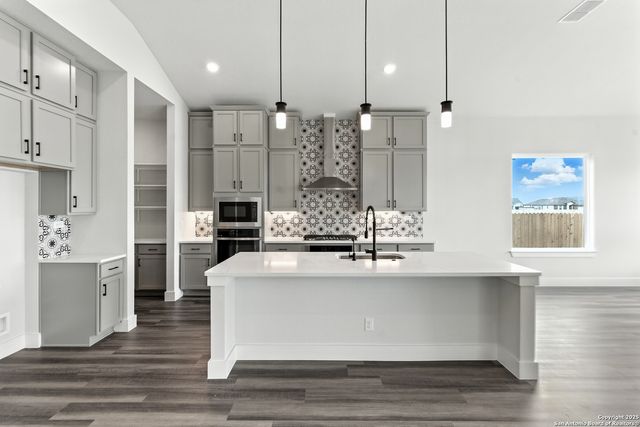 1637 Saddleback Run, New Braunfels, TX 78130