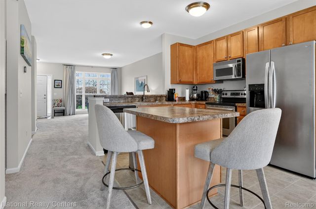 188 Center Boulevard, Wixom, MI 48393