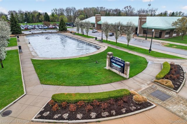 188 Center Boulevard, Wixom, MI 48393
