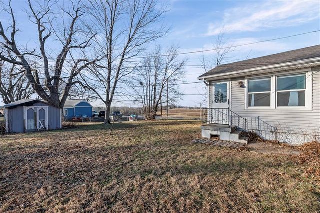 1312 Farview Drive, Independence, MO 64056