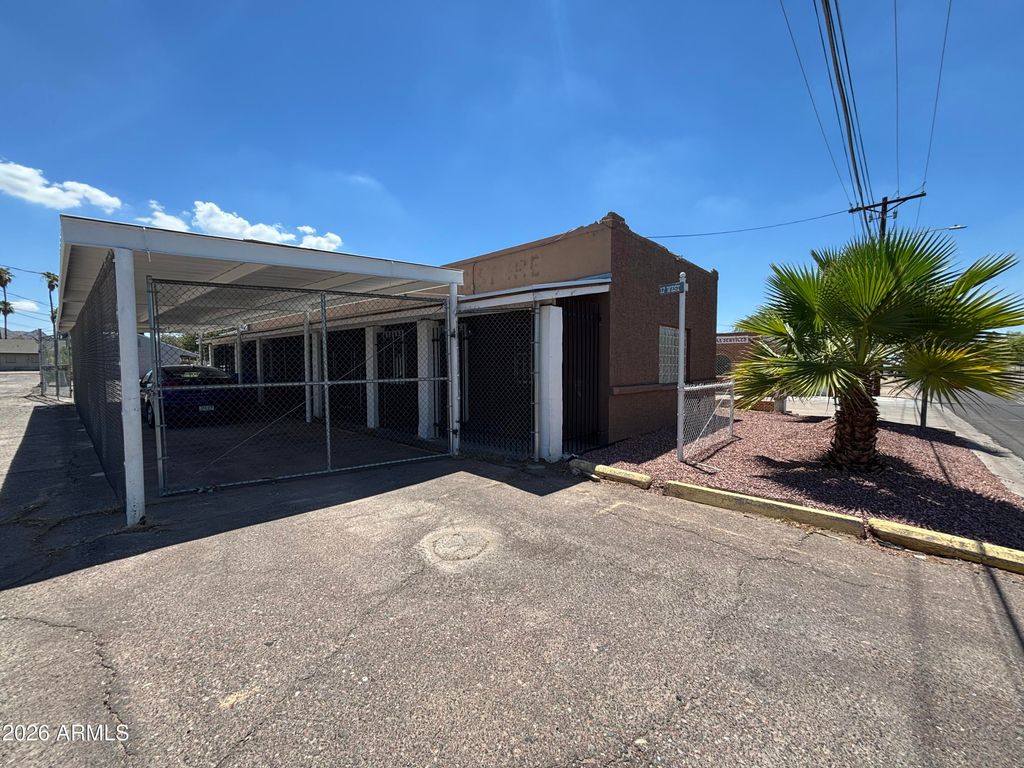 17 W Alta Vista Road, Phoenix, AZ 85041 — exterior