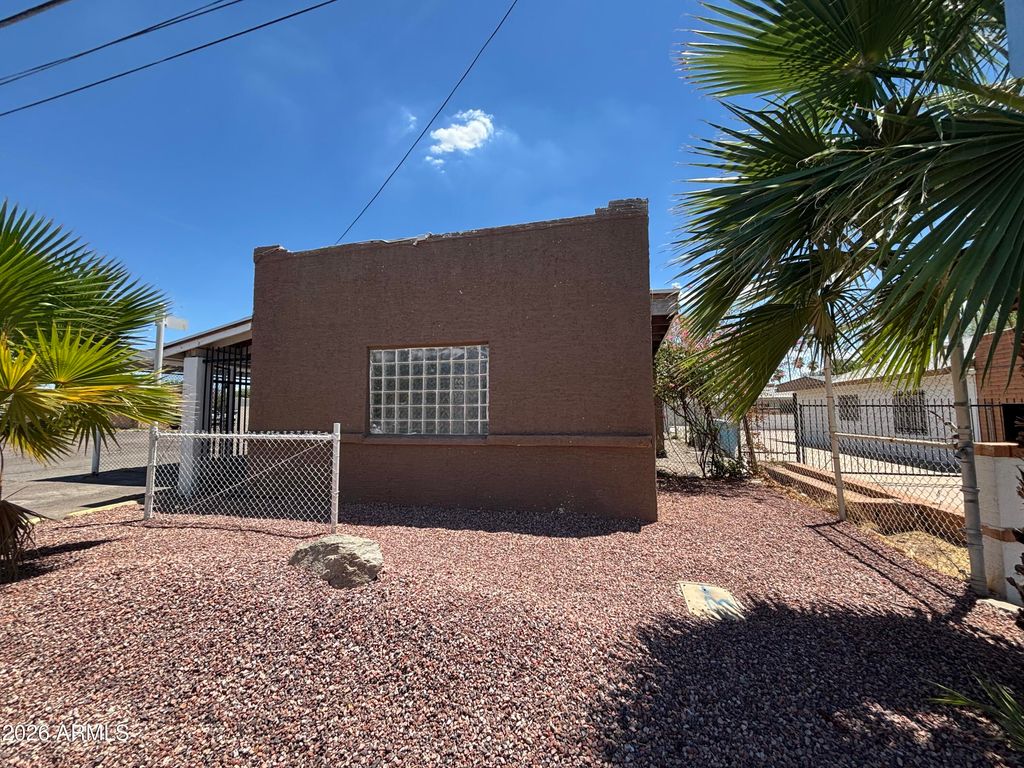 17 W Alta Vista Road, Phoenix, AZ 85041 — photo 2