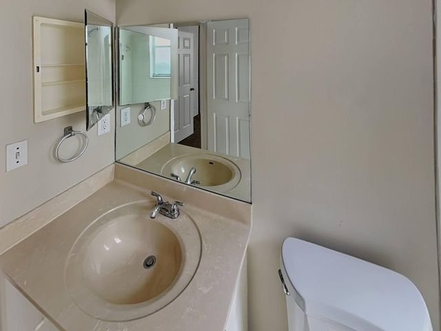 6119 Oak Bluff Way, Lake Worth, FL 33467