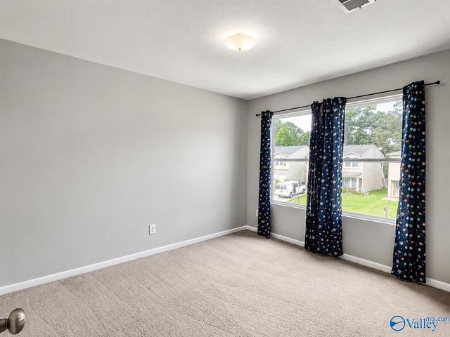 126 Sedgewick Drive, Owens Cross Roads, AL 35763