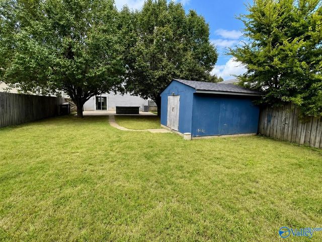 126 Sedgewick Drive, Owens Cross Roads, AL 35763