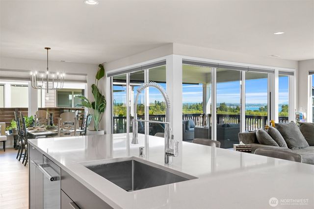 8452 Camas Drive, Blaine, WA 98230