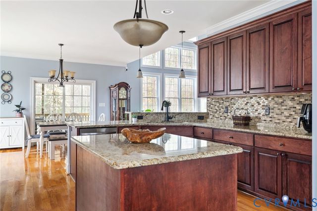 8825 First Branch Ln, Chesterfield, VA 23838